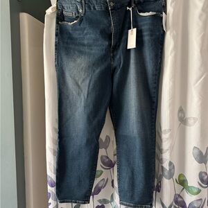NWT Good American Jeans